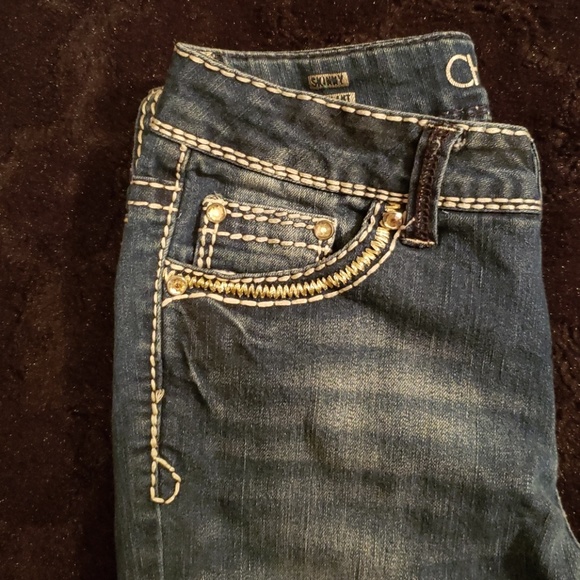 Girl's Size 12 Cherokee Jeans - Picture 5 of 6